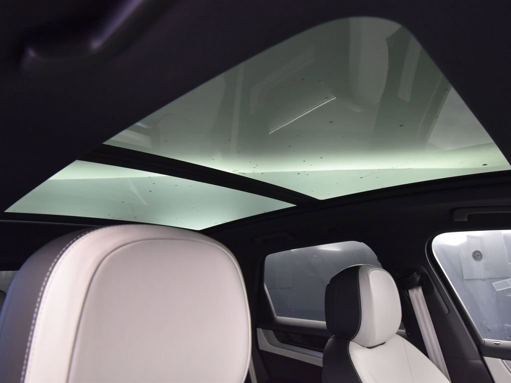 New 2026 Porsche Cayenne image 15