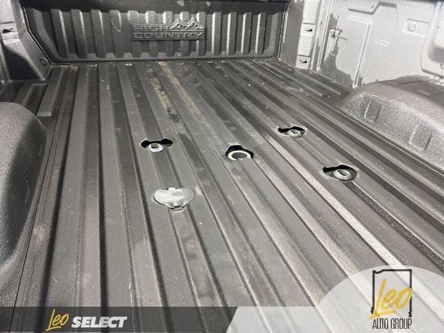 Used 2024 Chevrolet Silverado 3500 High Country w/ Technology Package AWD/4WD image 10