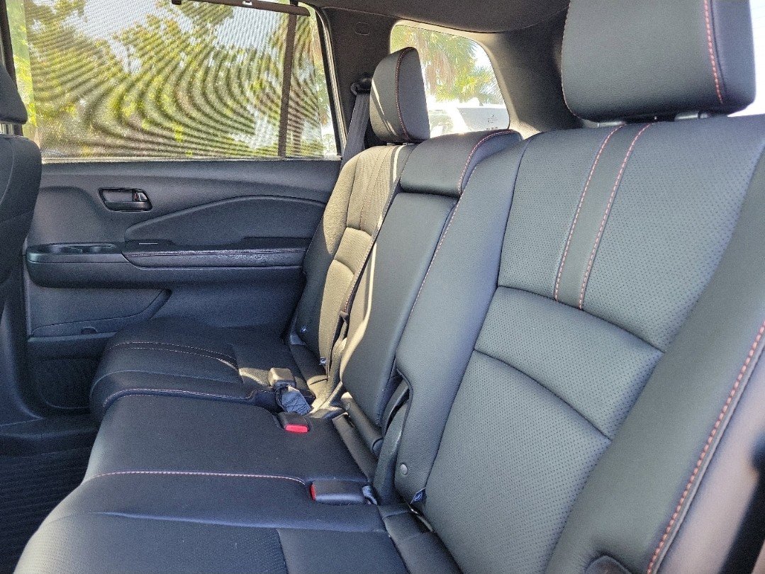 Used 2023 Honda Passport TrailSport image 14