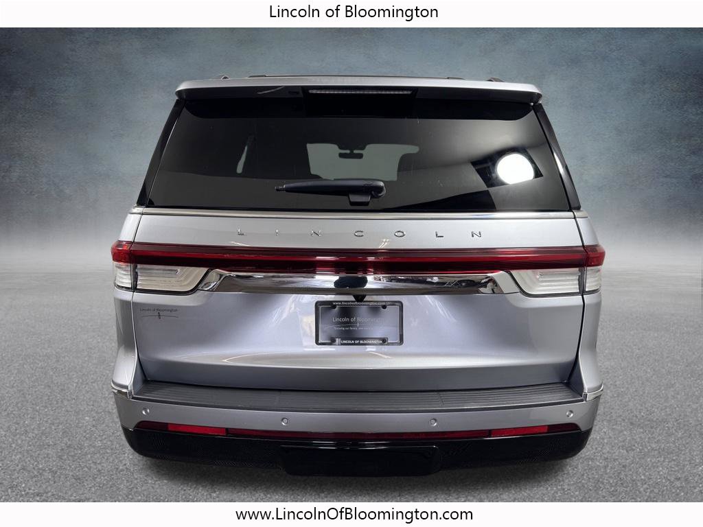 Certified 2023 Lincoln Navigator Reserve AWD/4WD image 6