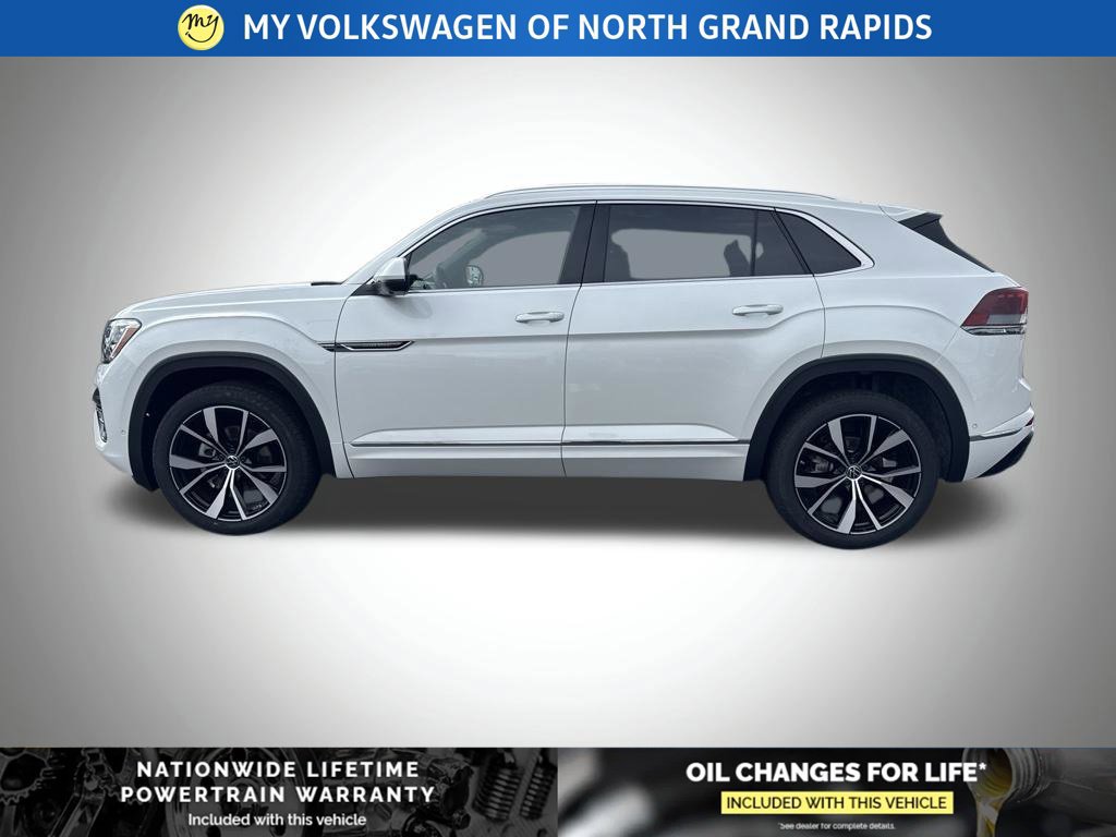 New 2026 Volkswagen Atlas Cross Sport SEL Premium R-Line AWD/4WD image 2