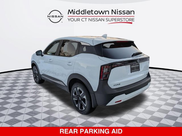 Used 2025 Nissan Kicks SV AWD/4WD image 5