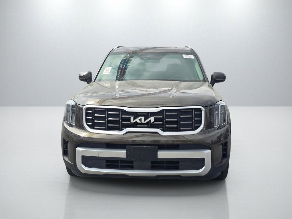 Used 2025 Kia Telluride S AWD/4WD image 2