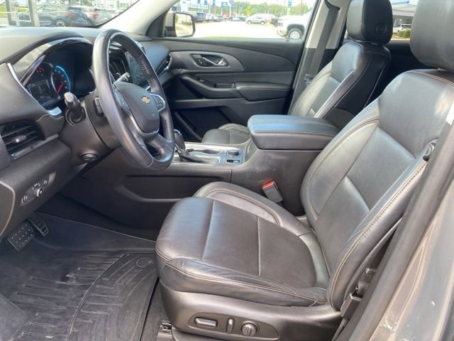 Used 2018 Chevrolet Traverse Premier w/ Driver Confidence II Package image 12