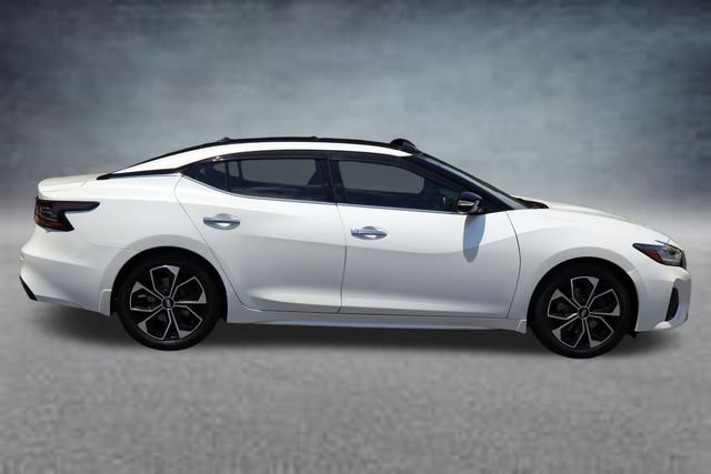 Used 2019 Nissan Maxima 3.5 SL w/ Floor Mat Group FWD video 2