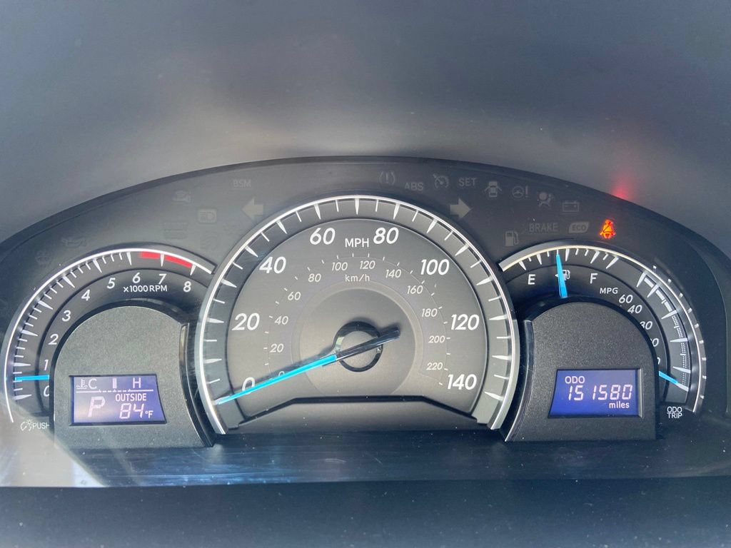 Used 2013 Toyota Camry XLE FWD image 32