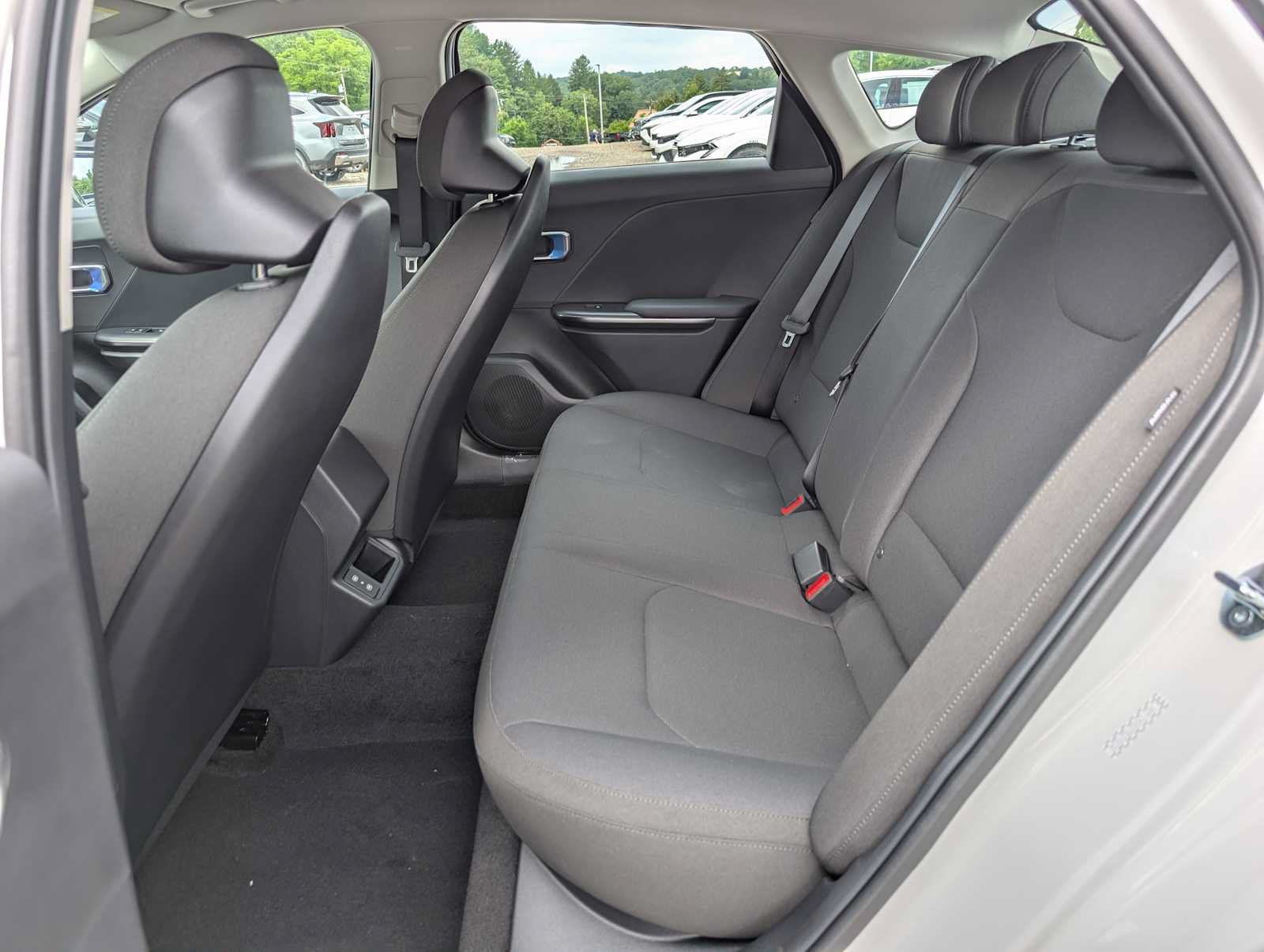 New 2026 Kia K4 FWD image 16