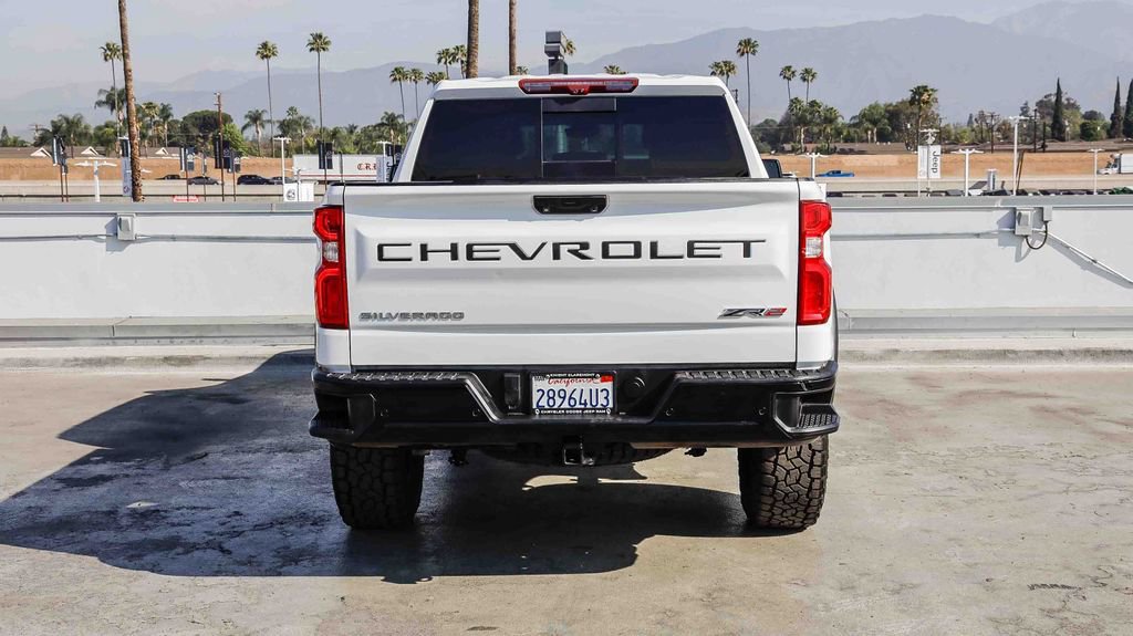 Used 2023 Chevrolet Silverado 1500 ZR2 w/ Technology Package AWD/4WD image 8