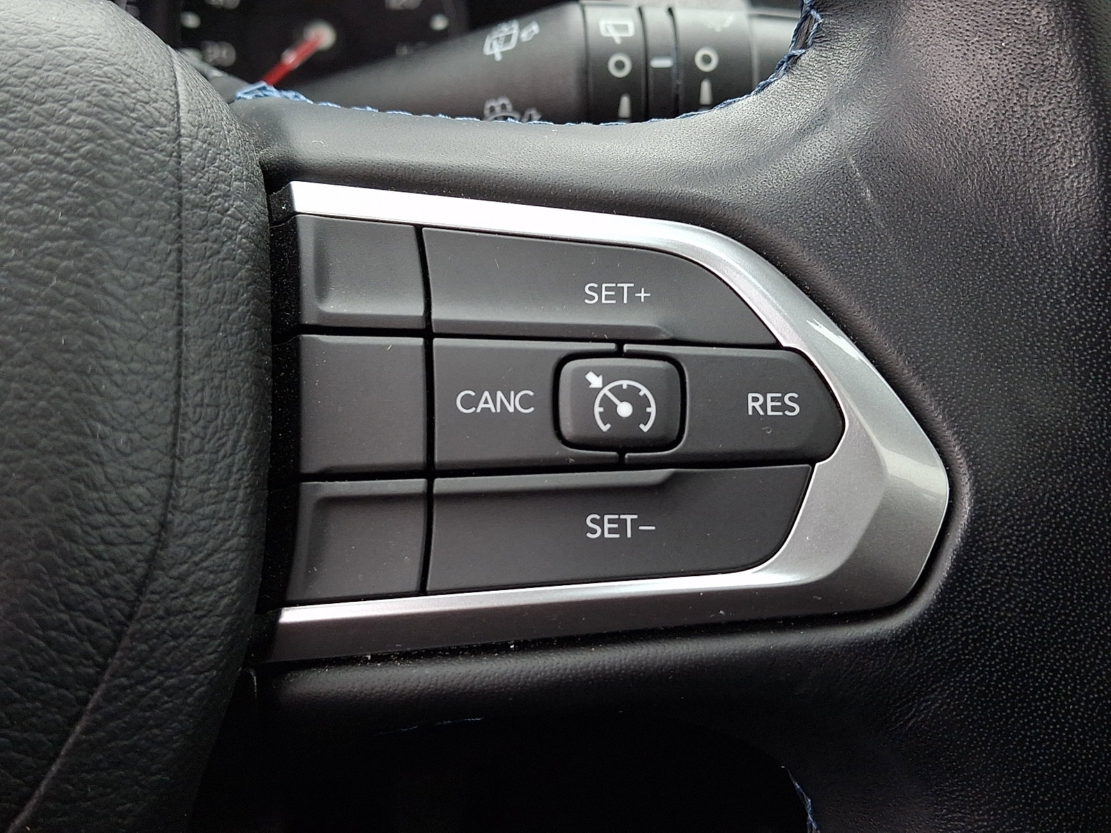 Used 2022 Jeep Compass Latitude w/ Sun and Sound Group image 24