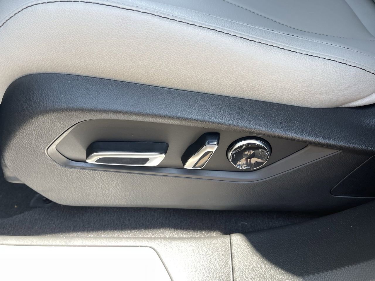 New 2026 Acura RDX SH-AWD image 24