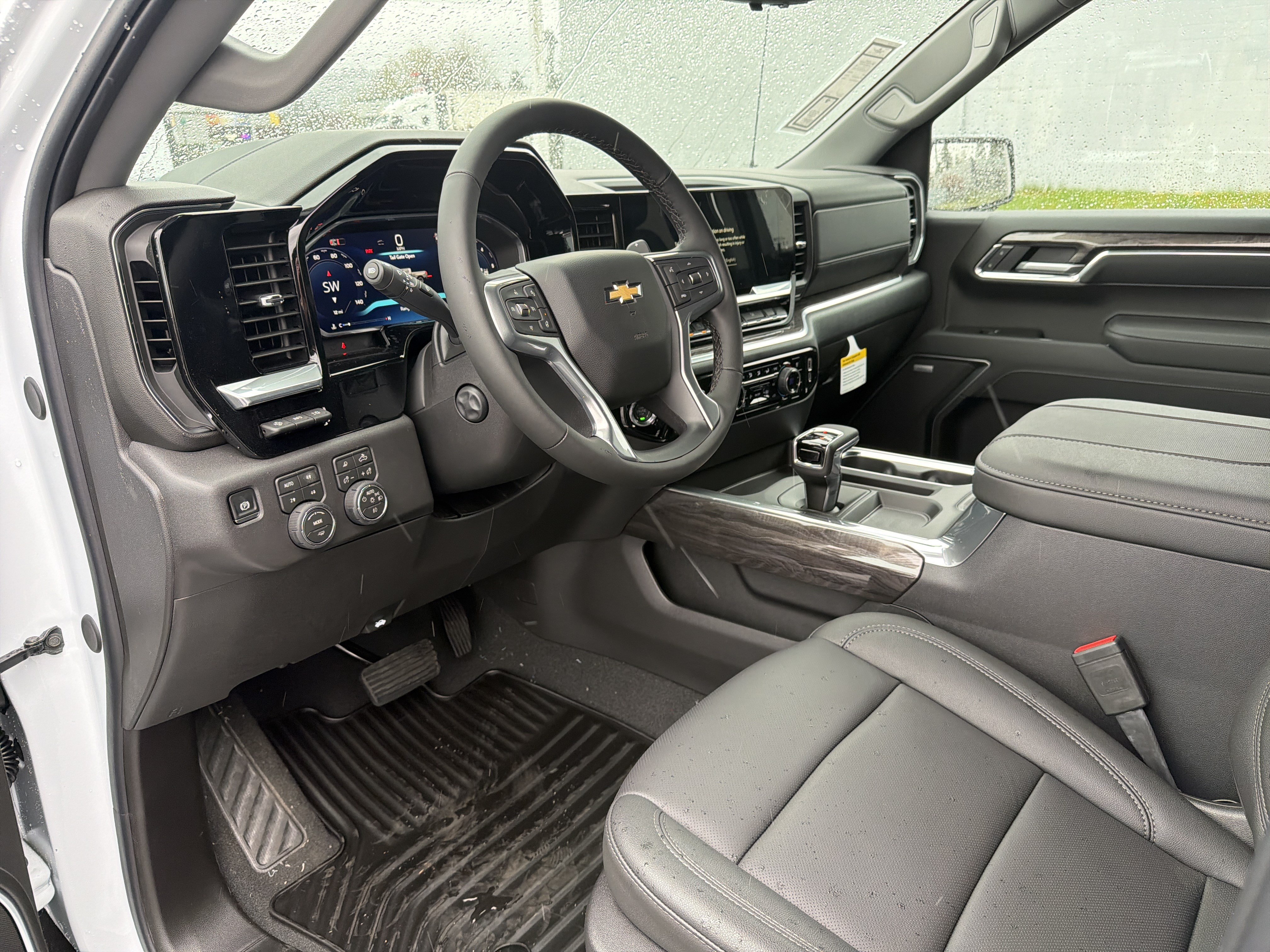 New 2026 Chevrolet Silverado 1500 LTZ AWD/4WD image 9