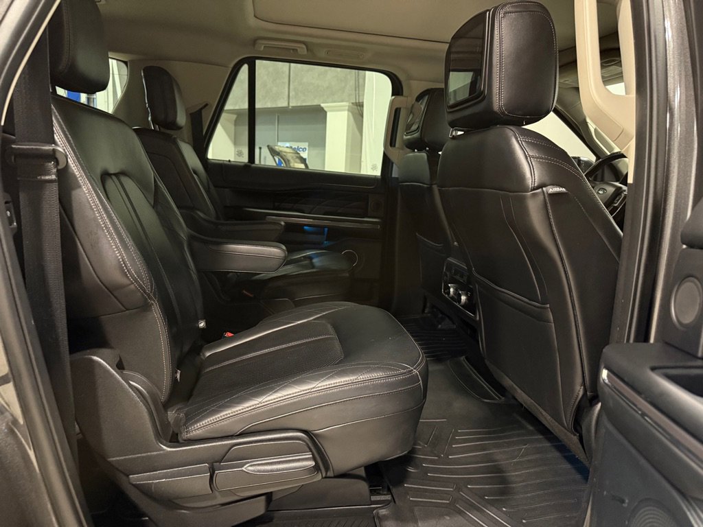 Used 2018 Ford Expedition Max Platinum image 23