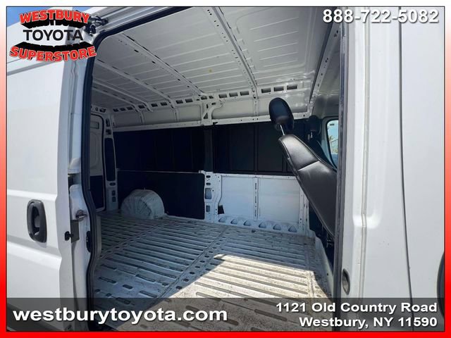Used 2023 RAM ProMaster 2500 image 7