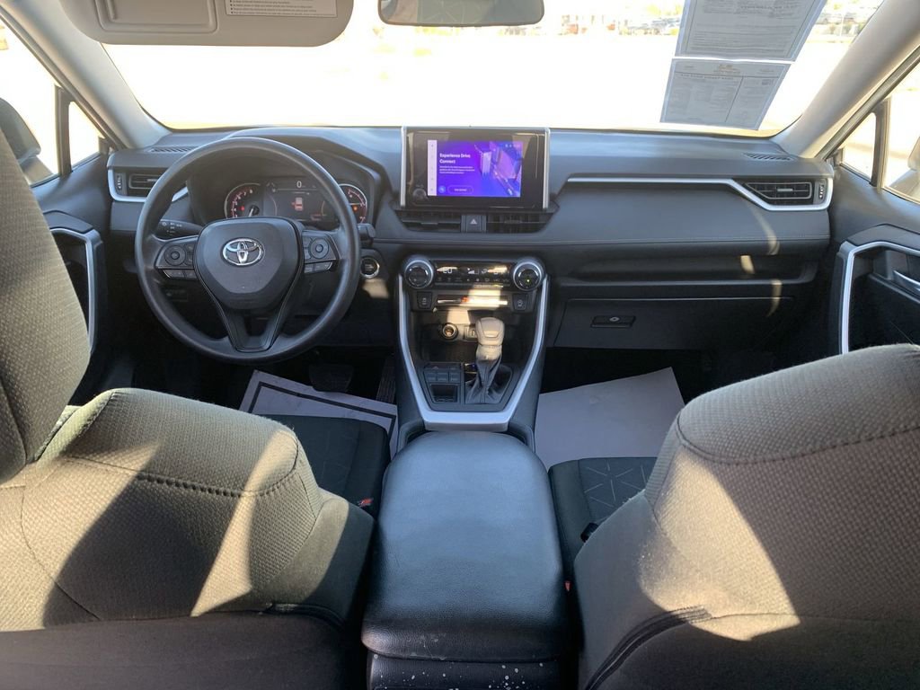 Used 2024 Toyota RAV4 XLE image 18