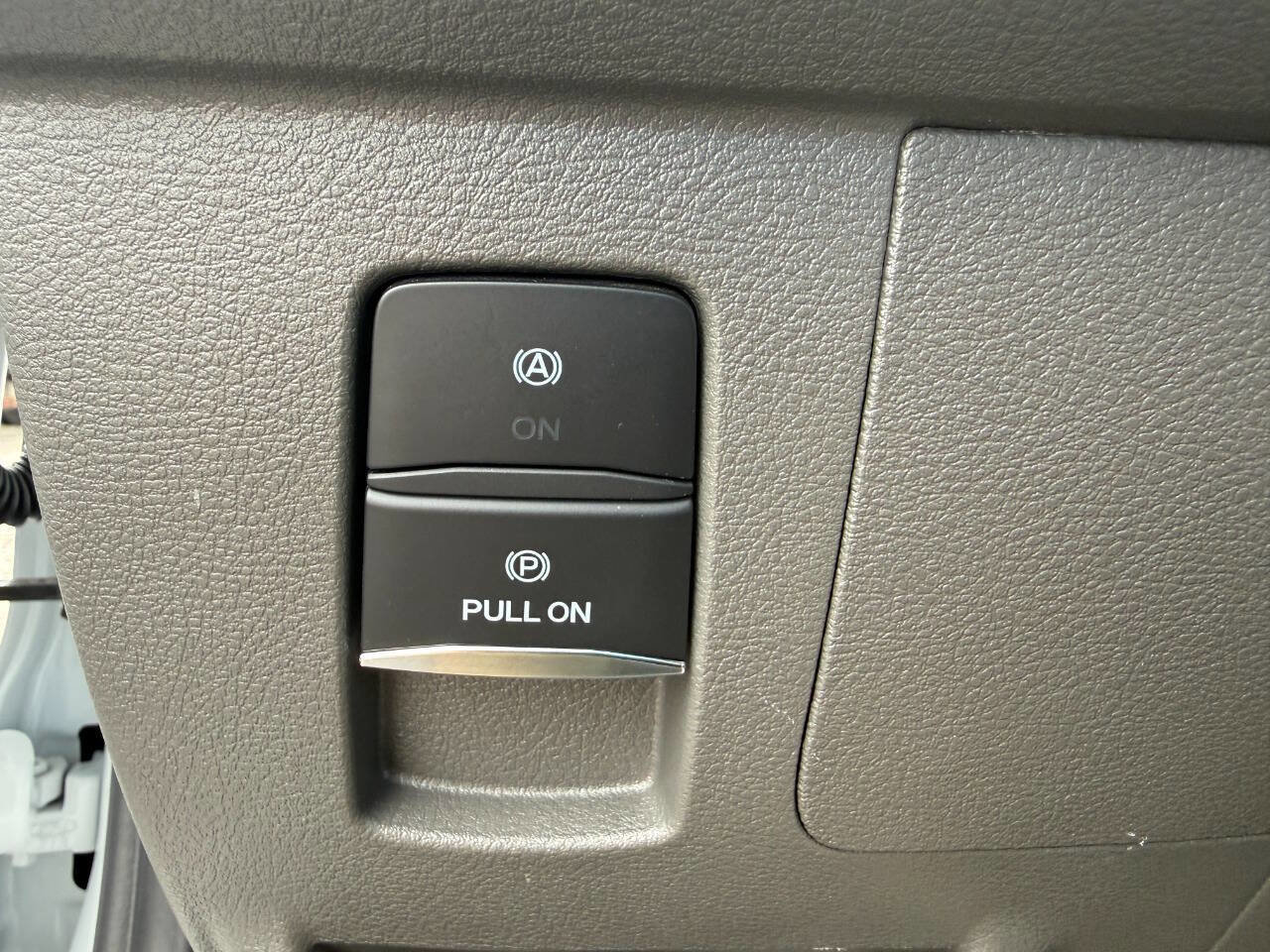 Used 2025 Ford Transit 250 250 AWD 3dr LWB Medium Roof Ca image 27