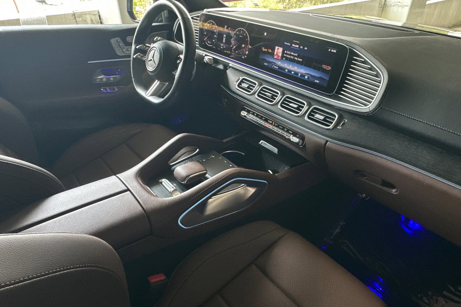 Certified 2024 Mercedes-Benz GLS 450 4MATIC image 21