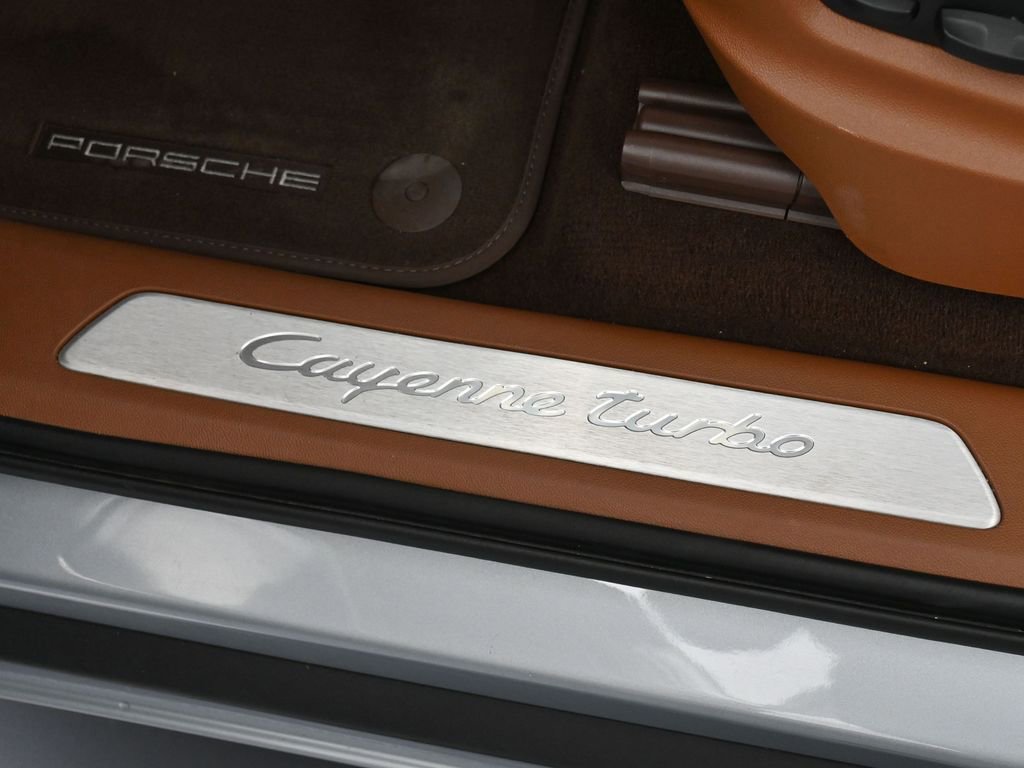 Certified 2023 Porsche Cayenne Turbo image 16