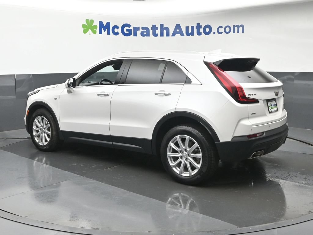 Used 2022 Cadillac XT4 Luxury w/ Cold Weather Package AWD/4WD image 24