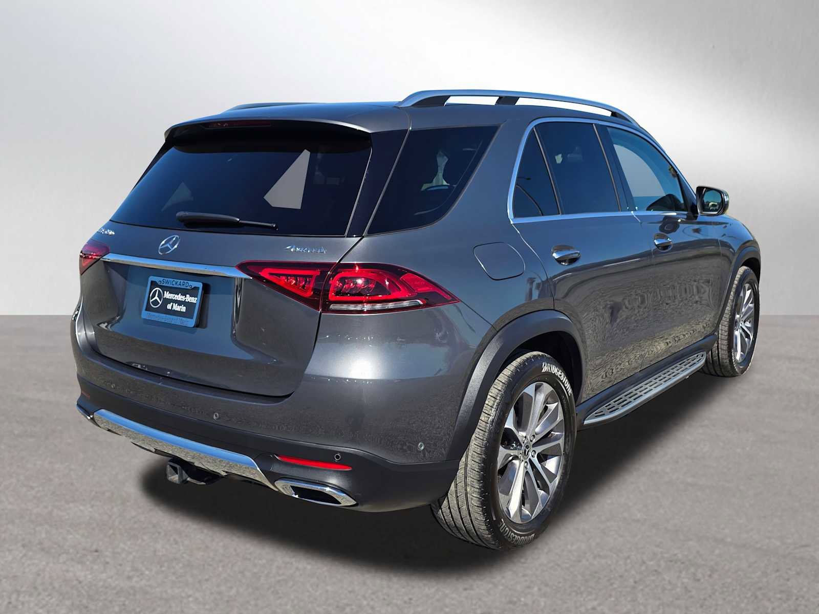 Used 2023 Mercedes-Benz GLE 450 4MATIC image 3