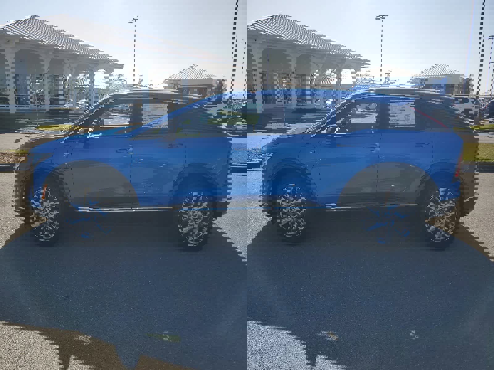 New 2025 Cadillac Optiq Luxury 2 image 2