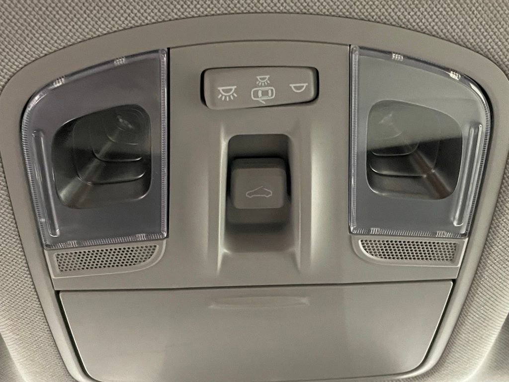 Certified 2021 Hyundai Ioniq Limited image 24