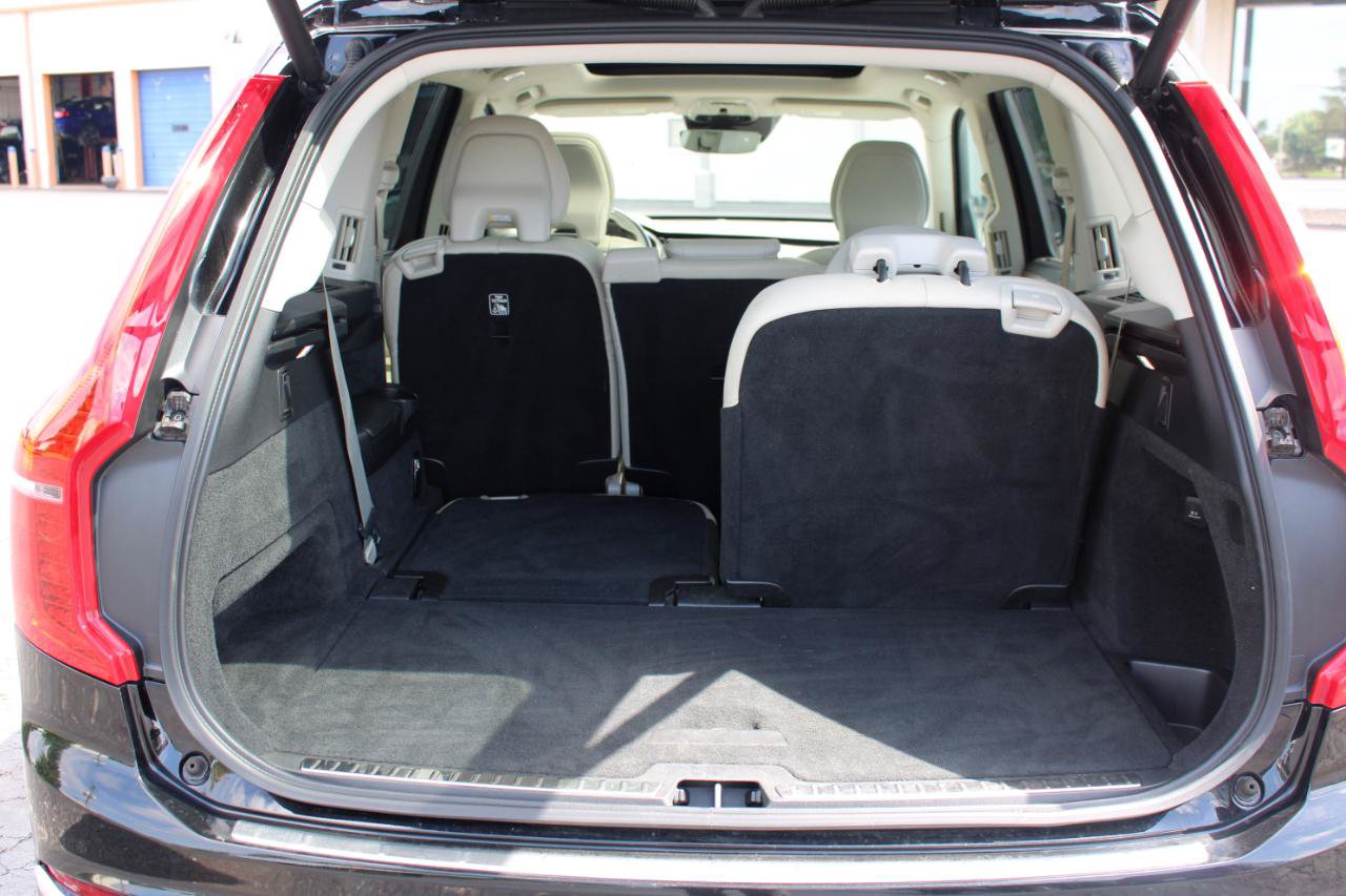 Used 2019 Volvo XC90 T6 Inscription w/ Protection Package Premier AWD/4WD image 8