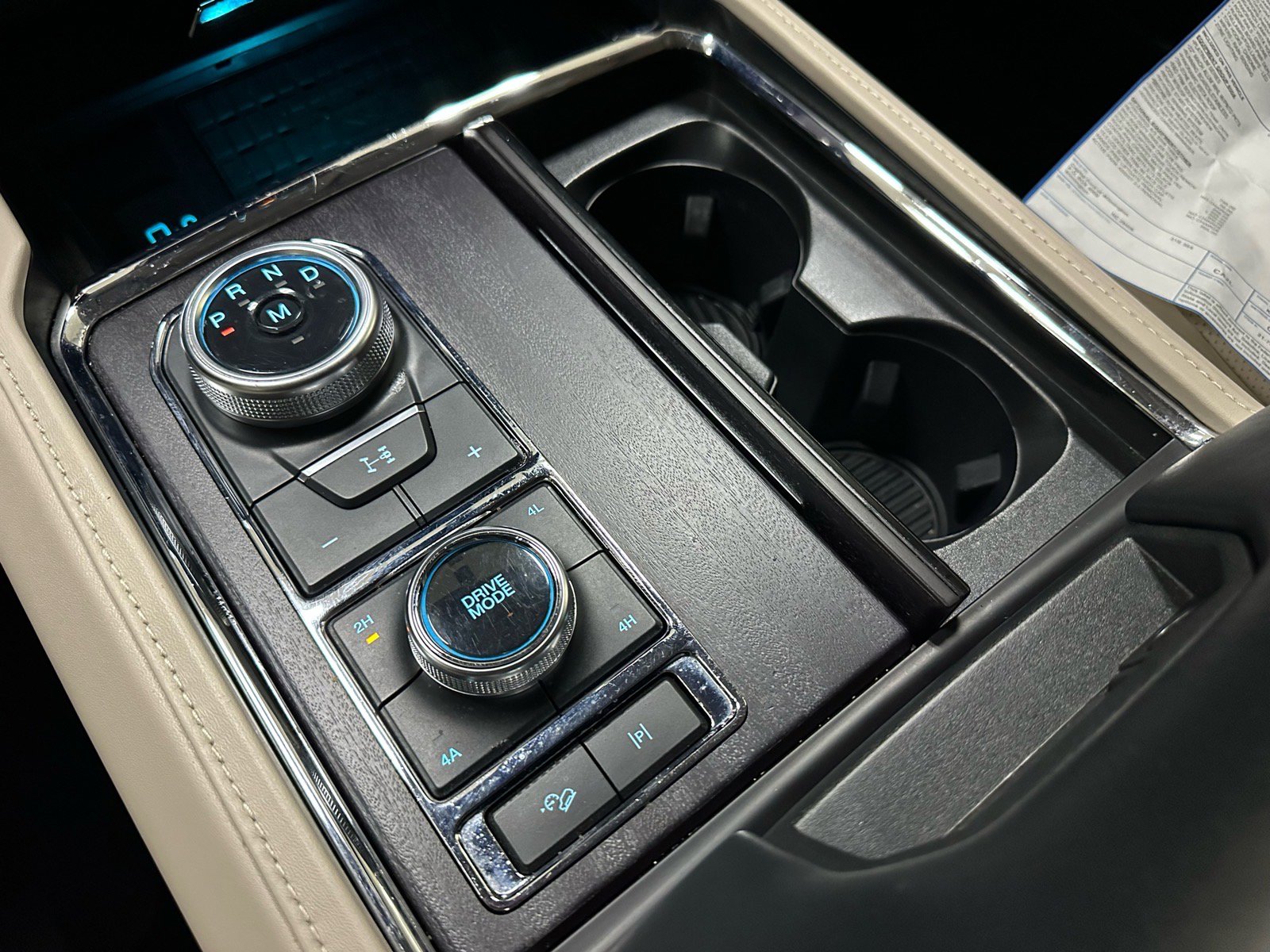 Certified 2023 Ford Expedition Platinum image 44