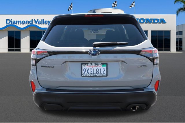 Used 2025 Subaru Forester Touring AWD/4WD image 5