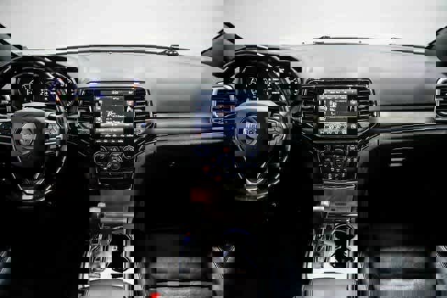 Used 2021 Jeep Grand Cherokee Limited image 12