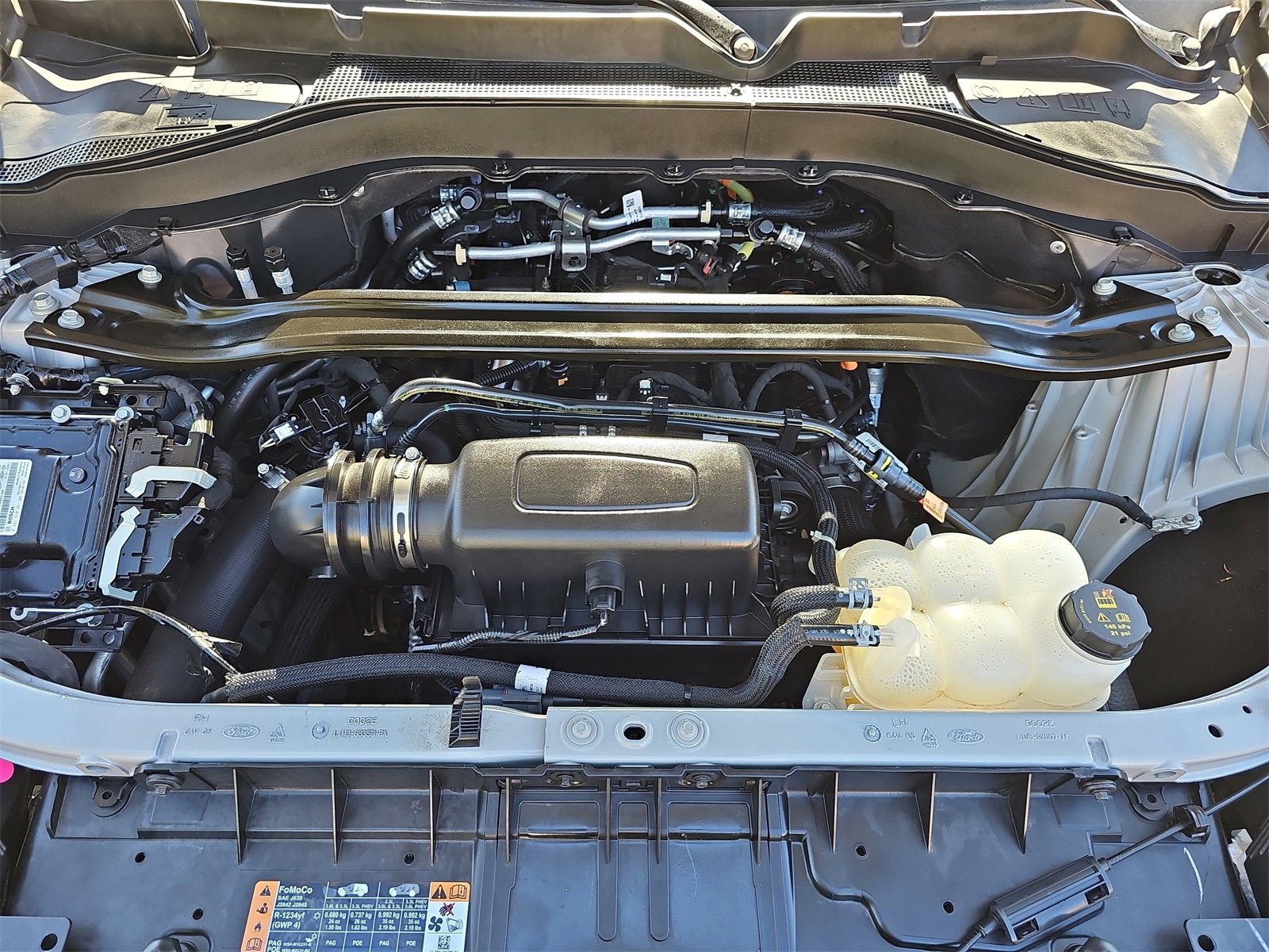 Used 2023 Ford Explorer Limited image 34