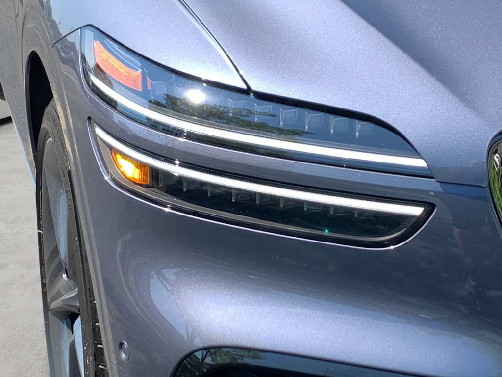 Certified 2026 Genesis GV70 2.5T Sport Prestige AWD/4WD image 43