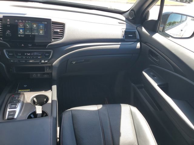 Used 2024 Honda Passport TrailSport image 31
