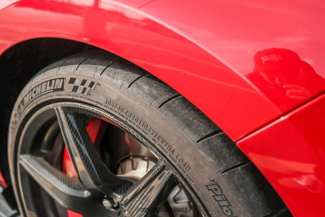 Used 2020 Ford Mustang Shelby GT500 w/ Carbon Fiber Track Pack image 92