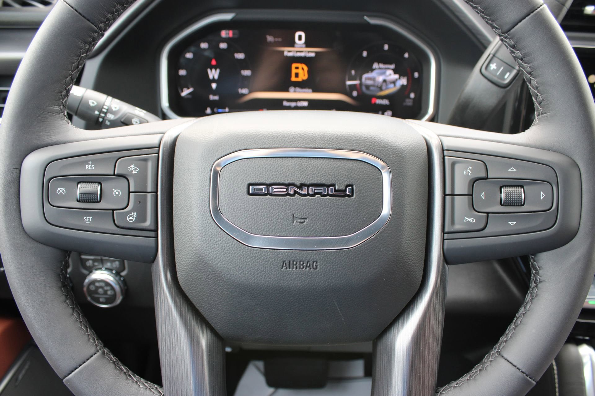 New 2026 GMC Sierra 2500 Denali Ultimate AWD/4WD image 30