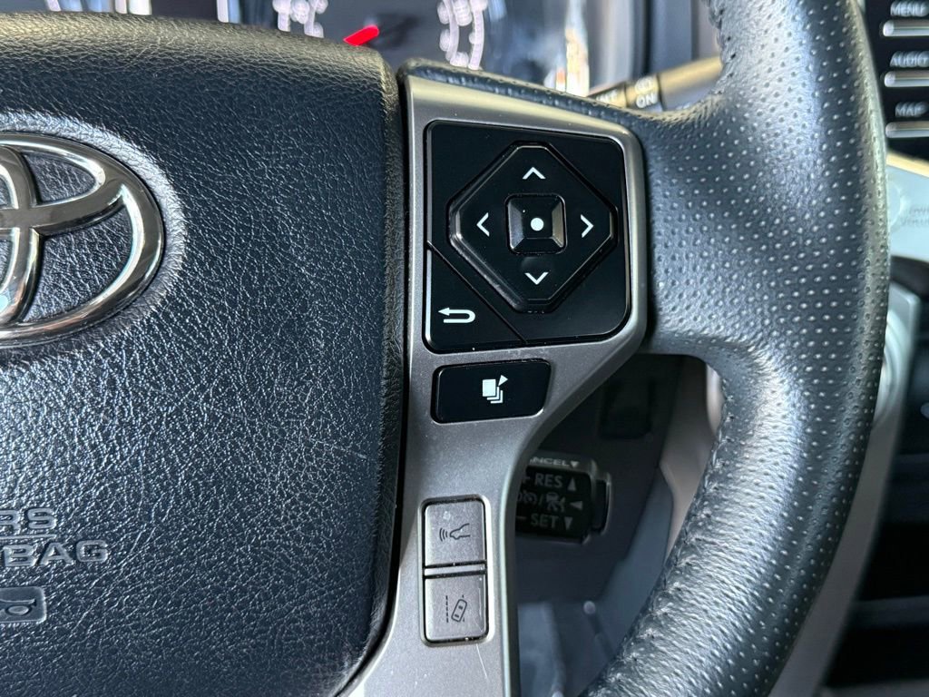 Certified 2022 Toyota 4Runner SR5 Premium w/ Moonroof Package image 25