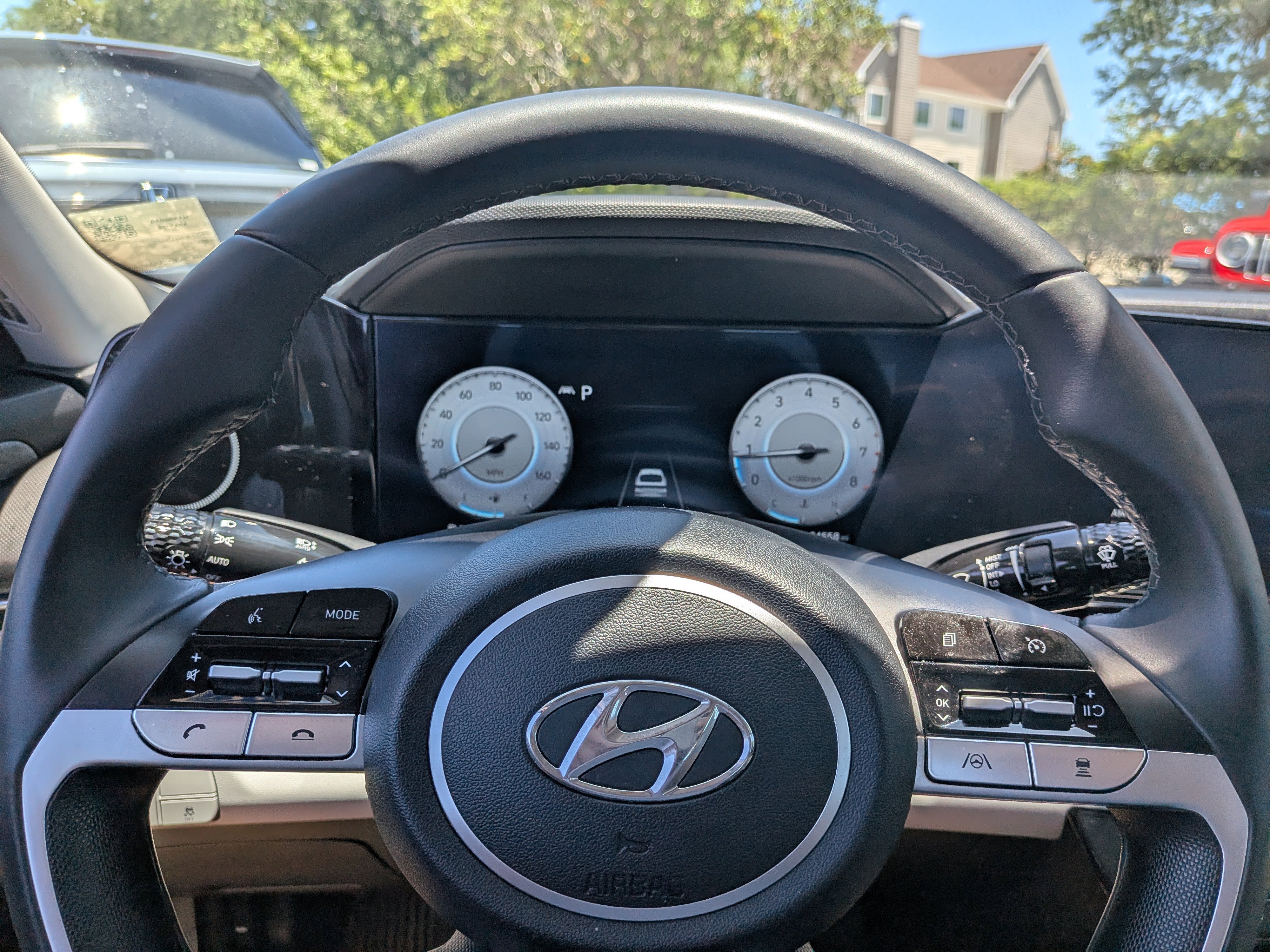 Used 2023 Hyundai Elantra Limited FWD image 25