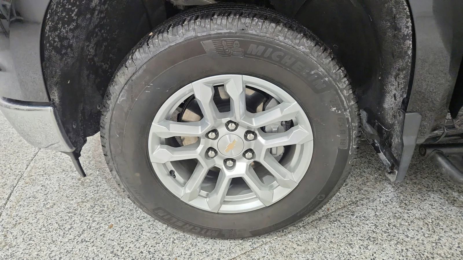 Used 2025 Chevrolet Silverado 1500 LT image 14