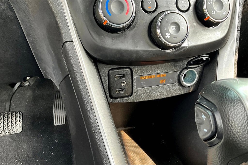 Used 2022 Chevrolet Trax LT image 29