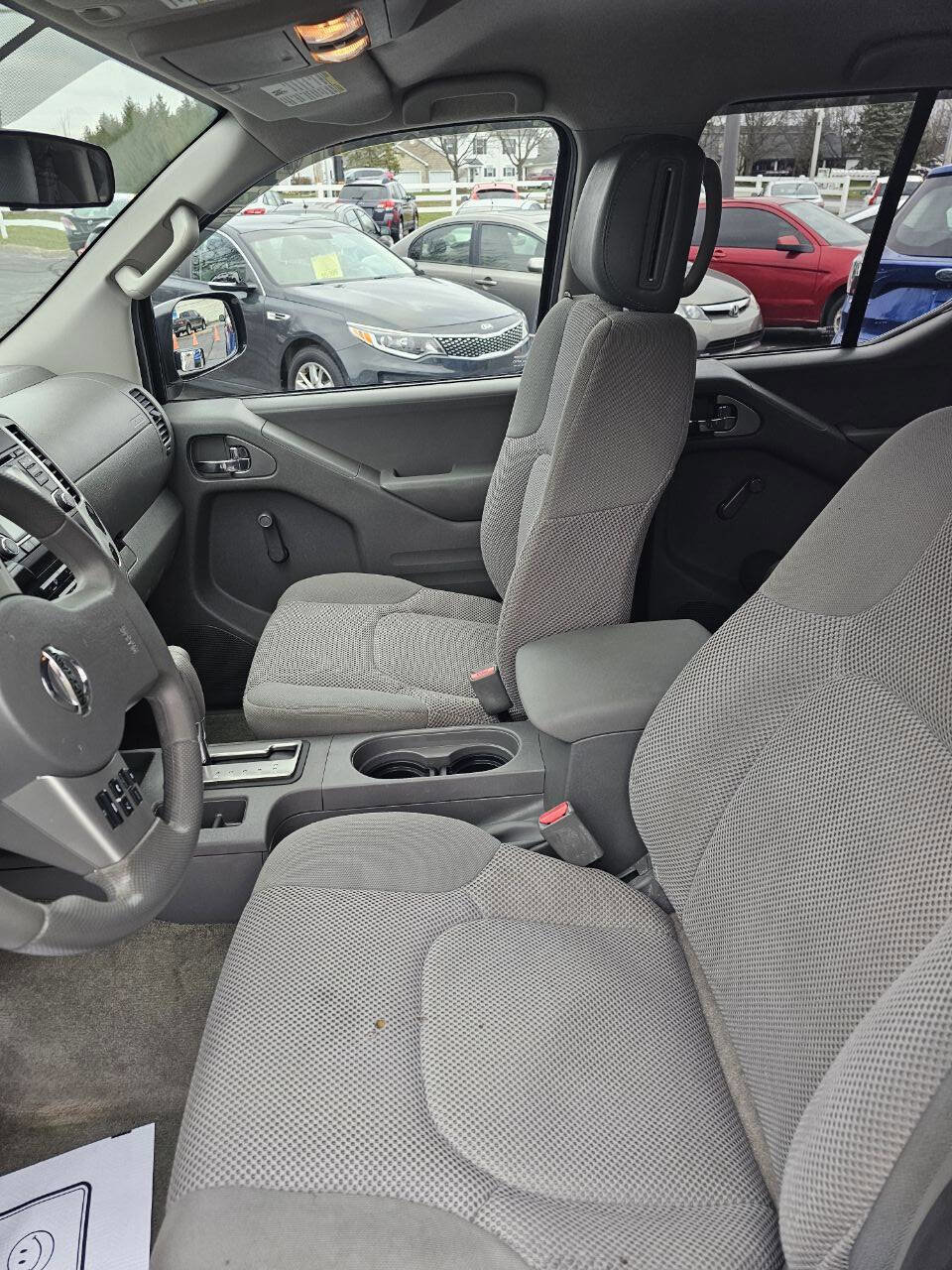 Used 2017 Nissan Frontier S image 13