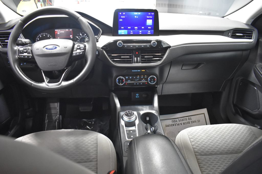Used 2022 Ford Escape SE w/ Convenience Package FWD image 14