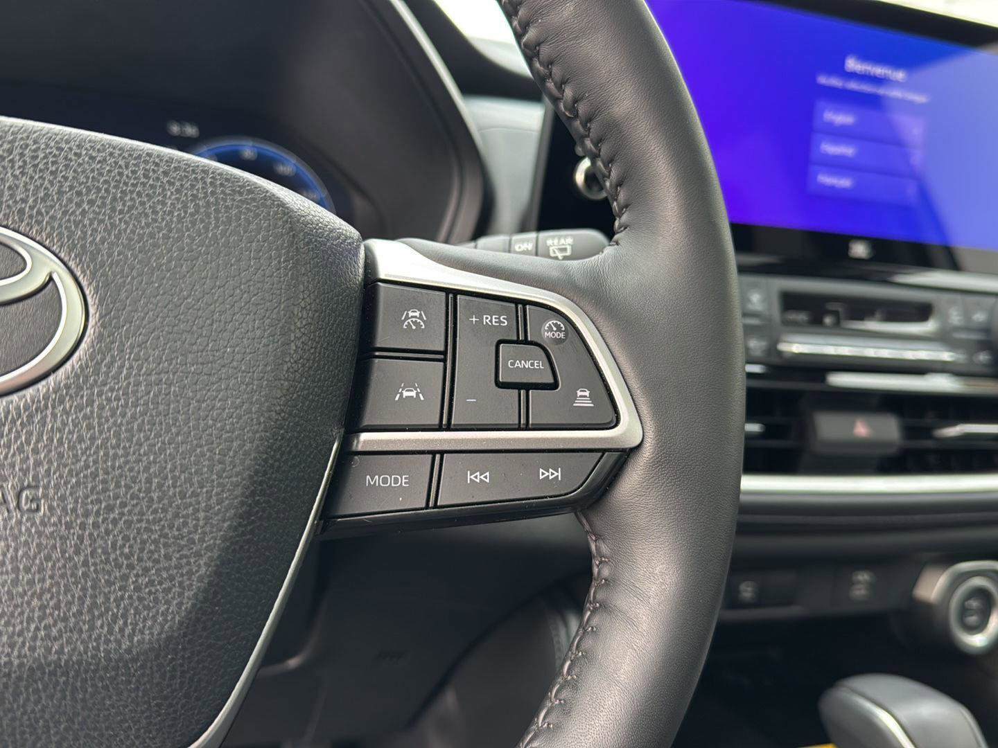 Used 2024 Toyota Grand Highlander Platinum image 19