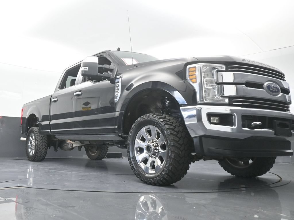 Used 2019 Ford F250 Lariat w/ Chrome Package AWD/4WD image 62
