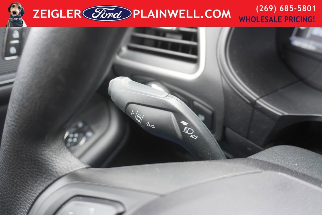 Used 2023 Ford Edge SE image 21