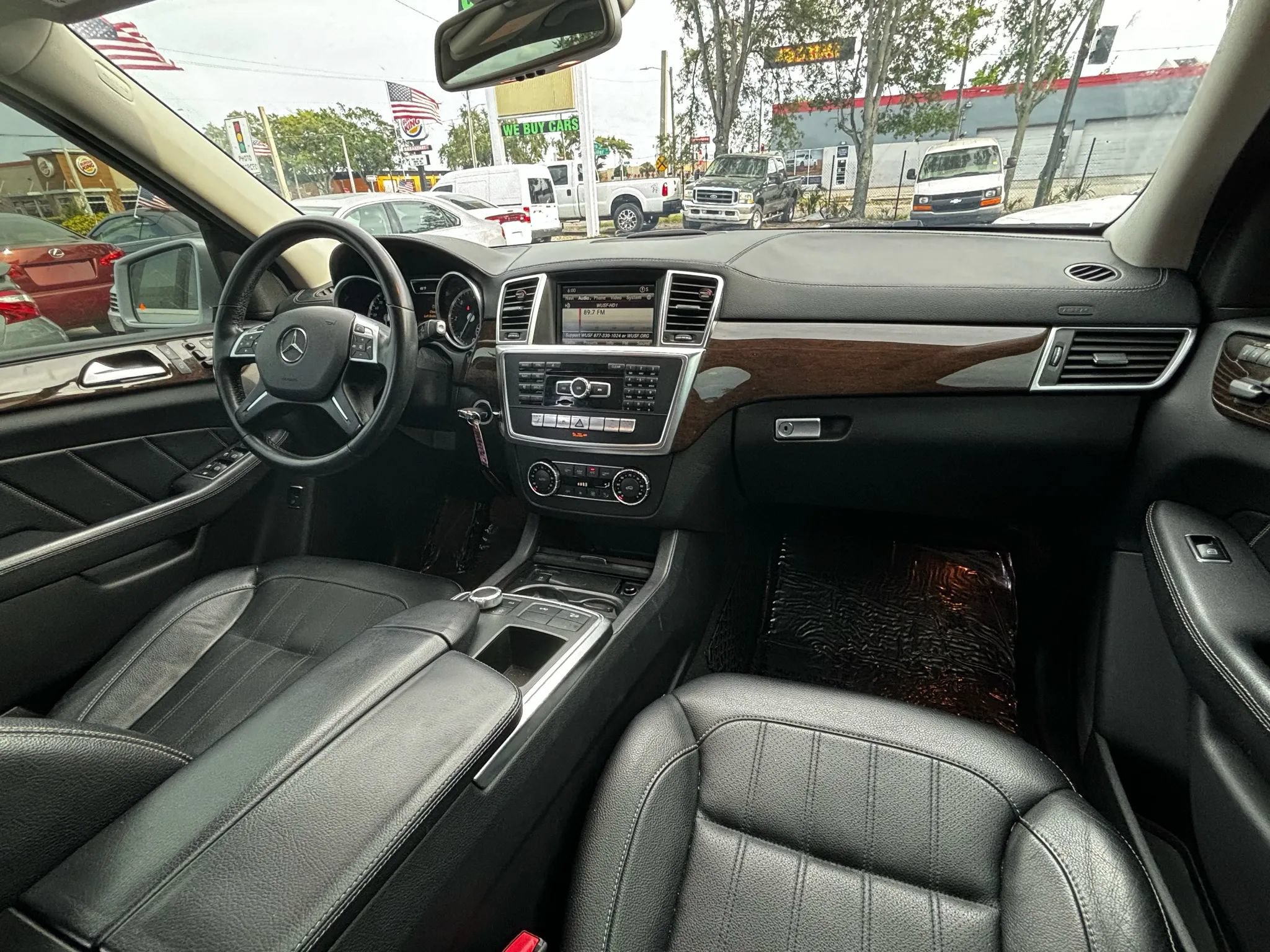 Used 2015 Mercedes-Benz GL 320 BlueTEC 4MATIC image 11