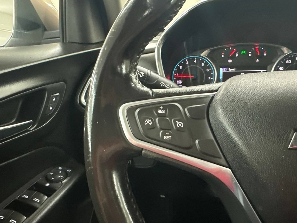 Used 2018 Chevrolet Equinox LT w/ Sun & Infotainment Package AWD/4WD image 42