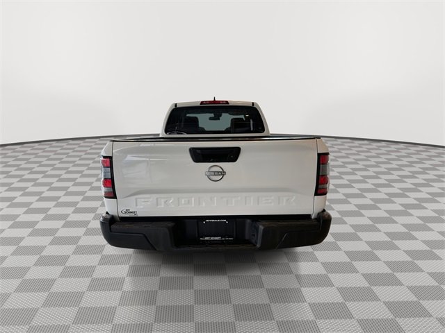 Used 2024 Nissan Frontier S w/ S Utility Package image 9