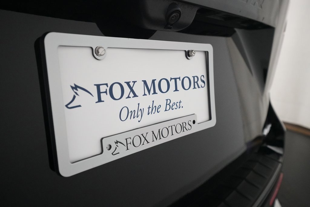 Used 2022 Ford Explorer XLT w/ Equipment Group 202A image 38