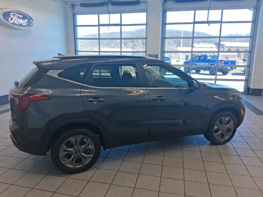 Used 2024 Kia Seltos S image 20