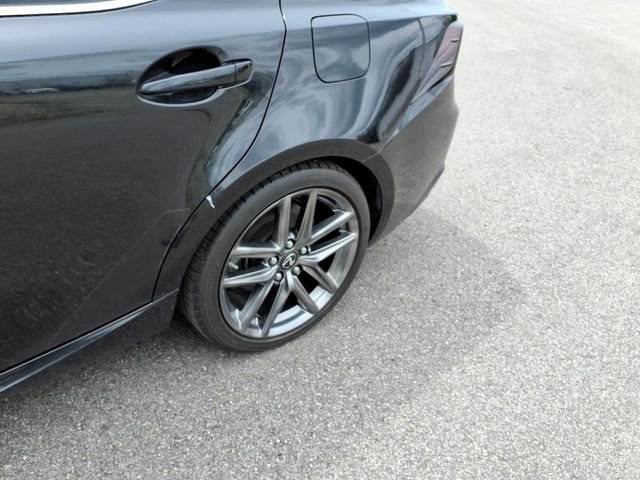Used 2017 Lexus IS 200t F Sport w/ F Sport Package RWD image 5