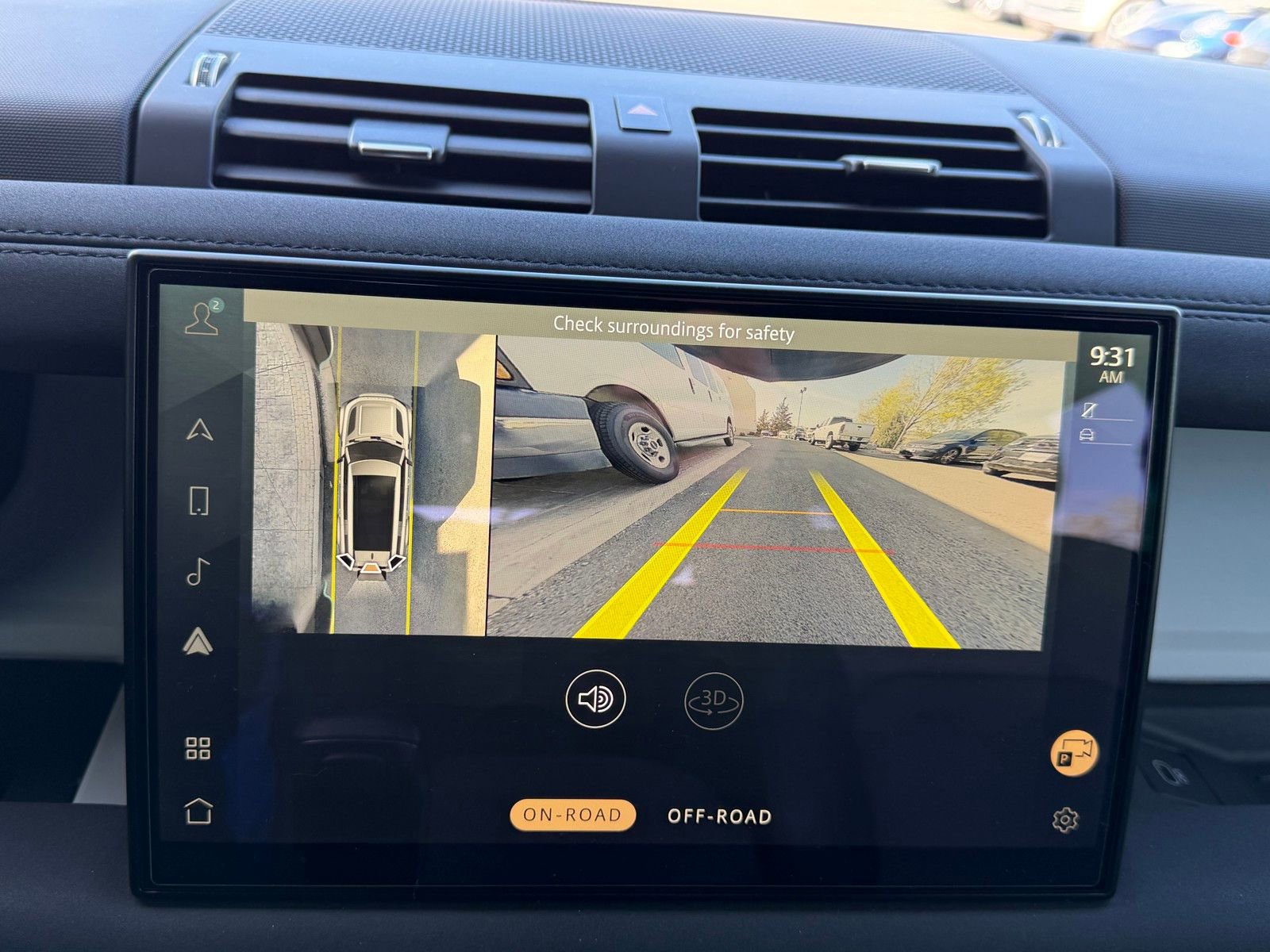 Used 2023 Land Rover Defender 130 S image 17